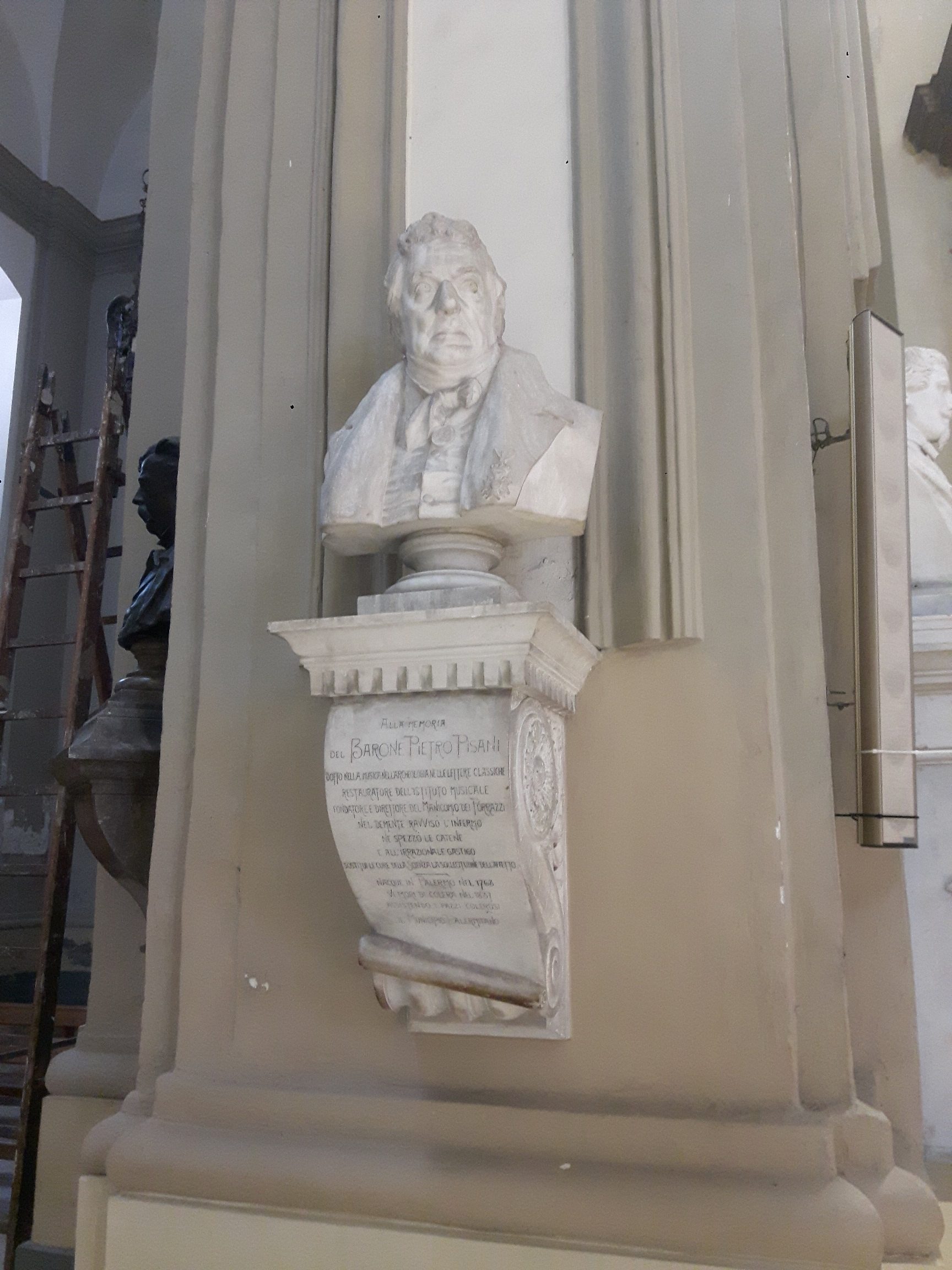 Pietro Pisani's tomb, church of San Domenico, Palermo (1).jpg
